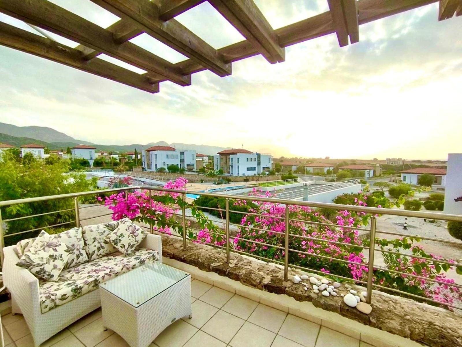 Boho Bay Apartment Akanthou Esterno foto