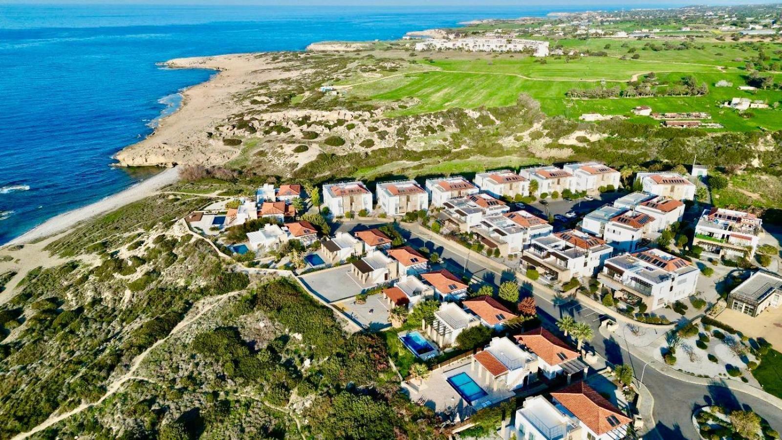Boho Bay Apartment Akanthou Esterno foto