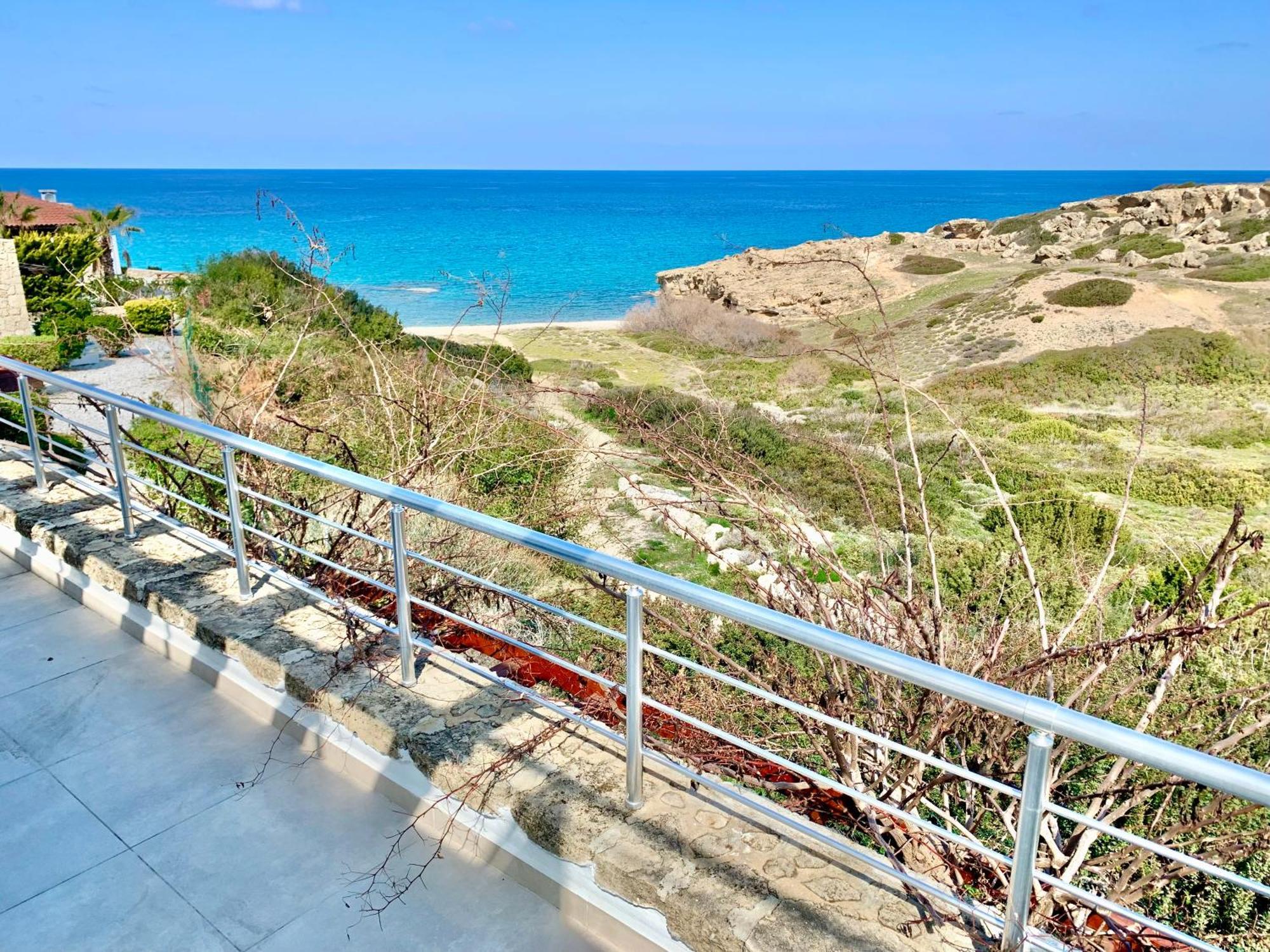 Boho Bay Apartment Akanthou Esterno foto
